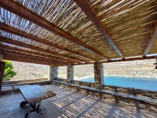 Waterfront Villa - Spathi - 7