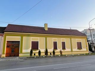 PB Urban Garden Stay with secured Parking - 5