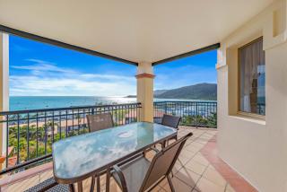 Whisper White On Airlie - Airlie Beach - 8