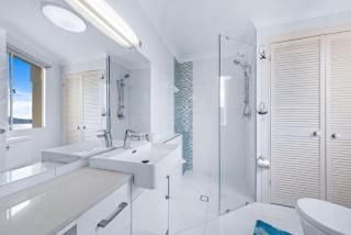 Whisper White On Airlie - Airlie Beach - 3