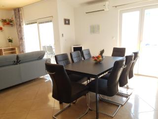 Apartment Tomo - 5