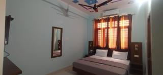 Hotel Comfort Inn Homestay - 2