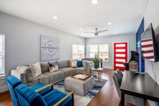 Intergalactic Abode at East Downtown - Houston - 8