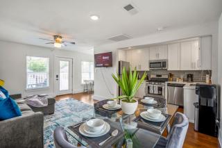 Universal Apartment at East Downtown - Houston - 2