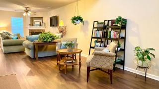 Spacious & comfy home in ultra-convenient location 2025 Traveller Award Winner - Winder - 3