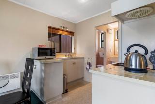 Motuoapa Studio - Motuoapa Holiday Unit - Turangi - 2