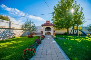 Holiday Home Petra - Donji Proložac - 1