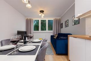 Beautiful Two-Bedroom Apartment Warsaw Bielany by Noclegi Renters - Varsavia - 2