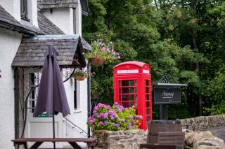 Ardeonaig Hotel & Restaurant - 1