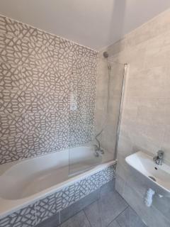 The Bungalow - Chesterton - 8