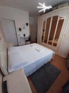 ALESSANDRA'S HOME - 7