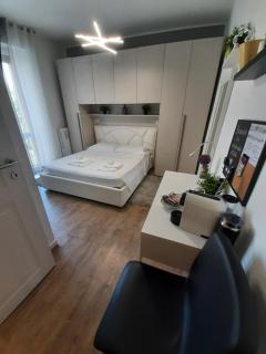 ALESSANDRA'S HOME - 3