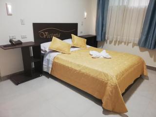 Victoria Suites Hotel - Santo Domingo de los Colorados - 5