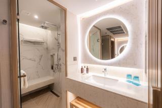 Holiday Inn Resort Phuket, an IHG Hotel - Patong - 1