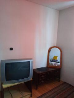 CAMERA CU BAIE si Curte-CENTRU ISTORIC - Braşov - 6