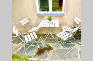 Lägenhet med havsutsikt & uteplats i vårt hus på Käringön - 2