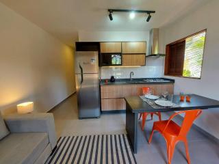 Cedro - Flat recém inaugurado, 50mts da Praia, Churr, Piscina, WiFi eficiente, Netflix - Paraty - 9