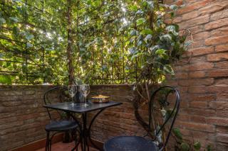 Accademia Apartments R&R - 2