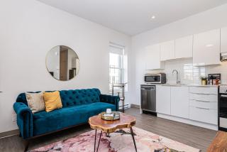 Huge New Flat well Located closed on St-Denis Street by Den Stays - 3