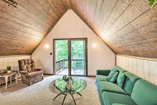 Charming Roan Mtn Cabin Across from Creek! - Roan Mountain - 0