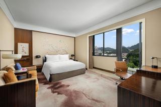 Crowne Plaza Huangshan Yucheng by IHG - Huangshan - 1