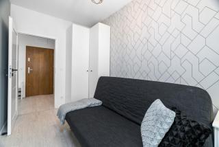 Apartments Poznań Malta Lake by Noclegi Renters - Poznań - 3
