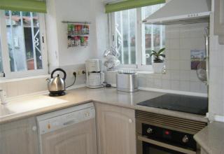 Casa Jazmin - Roses - 4
