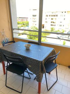 Sète - Confortable appartement T3 climatisé 6 personnes avec garage - 150 m de la plage - 6