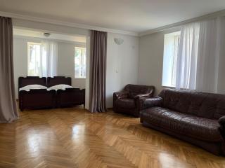 House 122 - Koboeleti - 9