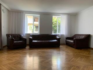 House 122 - Koboeleti - 4