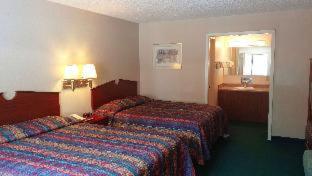 Keystone Boardwalk Inn and Suites - 8