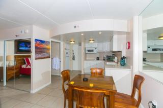 Ilikai Tower 1342 Lagoon View 1BR - 1