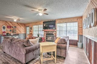 Sues Camp with Caddo Lake Access and Dock! - Karnack - 6