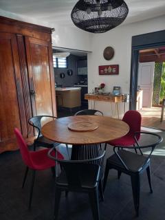 CHAMBRE CHEZ L HABITANT PISCINE VUE MER SDB et TERRASSE PRIVEE laverie - Saint-Pierre - 6