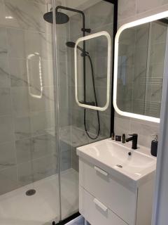 VIVEZ LE QUAI - St Francois - Notre Dame - PARKING - 4