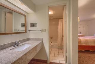 Americas Best Value Inn Uvalde - 1