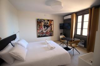 La Maison des Vendangeurs - TABLE D'HÔTES le soir du jeudi au dimanche- Jacuzzi - Balnéo SPA - ACCES PISCINE pour toutes les chambres sauf STUDIO COQUET- Piscine de mai à mi-octobre - 9