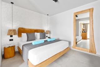 Emily's Luxury Suites - Pefkochori - 6