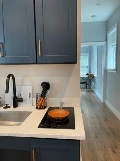 The King Suite at Prince Street Inn ADA Accessible - 6