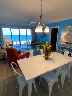 Updated Condo. Great for families. Seaside Beach and Racquet Club 5717 - 1