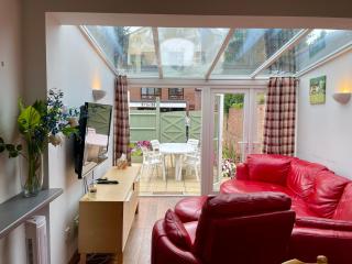 Somers House - pet friendly & parking - Portsmouth - 0