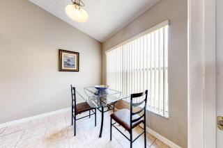 Davenport Daydreams - 3