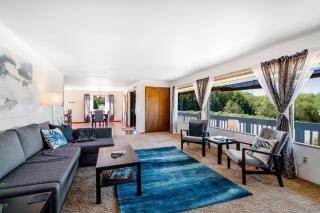 Home on Holmes - Freeland - 5