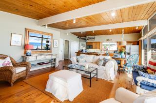 Sunlight Beach Shoreline - 5