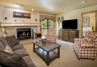 Townsend Place B-106 condo - 7