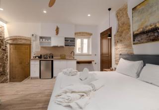 Curcumelli Luxury Suites - Portoni 1 - Città di Corfù - 4