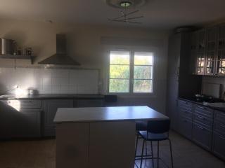 Chambre pratique avec Wc et vasque attenant du rucher naturaile - Montagnac - 4