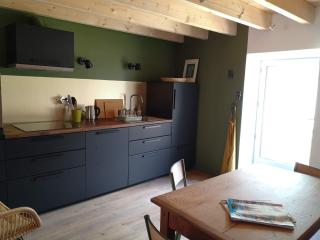 La Dilettante, petite maison rénovée, avec jardin - Vertaizon - 9