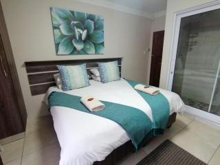 Blue Sea Guest House - East London - 8