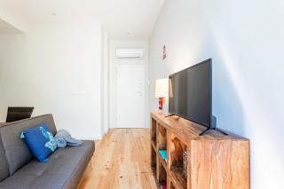 Central Studio with Pool & Patio by LovelyStay - 2